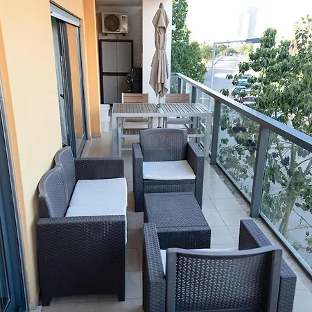 The Cosy Vilarosa Near The